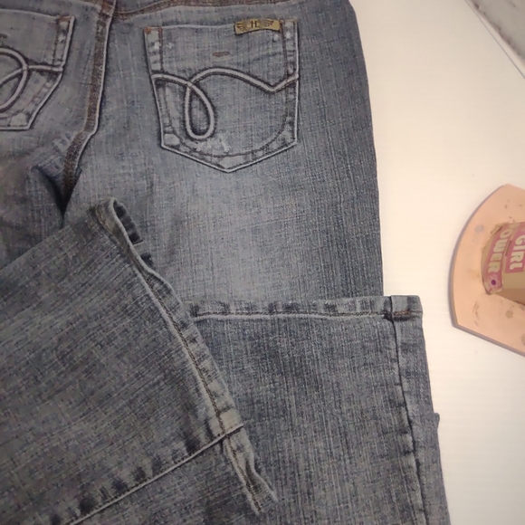 Flare, Hint brand size 3 - Picture 9 of 11